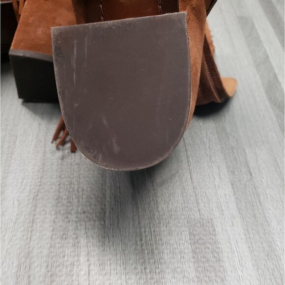 Frye    - Picture 6 of 6